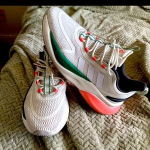 Adidas sneakers men’s size 10.5